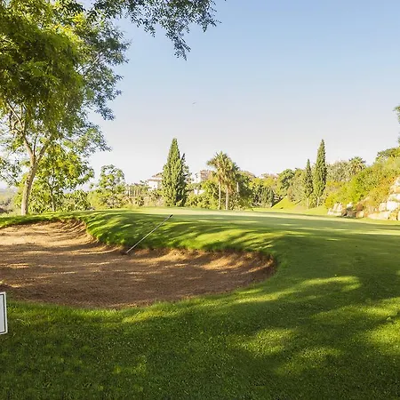 - Greenlife Golf