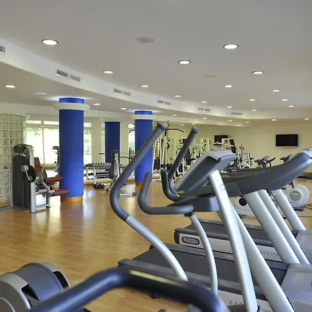 - Greenlife Golf Apartahotel