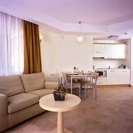 - Greenlife Golf Marbella