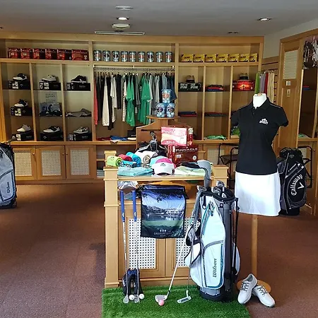 - Greenlife Golf 3*