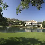 Elviria Hills Living Apartmanhotel 3*