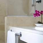 Elviria Hills Living Apartmanhotel 3*