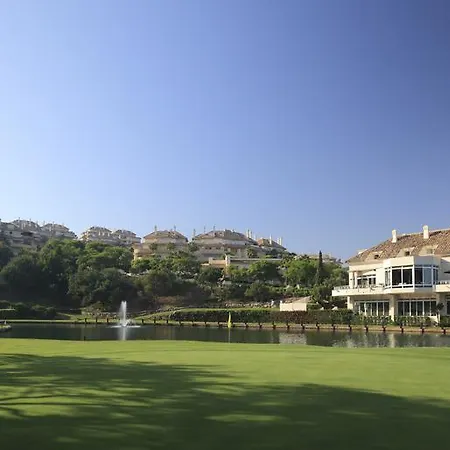 - Greenlife Golf 3*