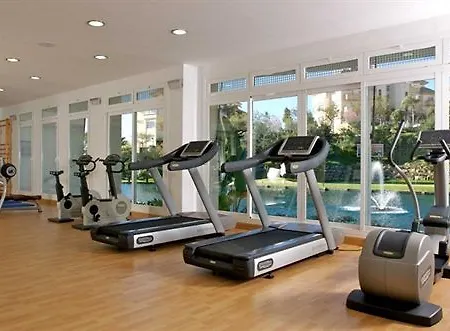 - Greenlife Golf Aparthotel